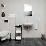 W Seafront, Free Parking Apartment *
