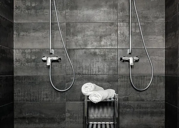 W Seafront, Free Parking *